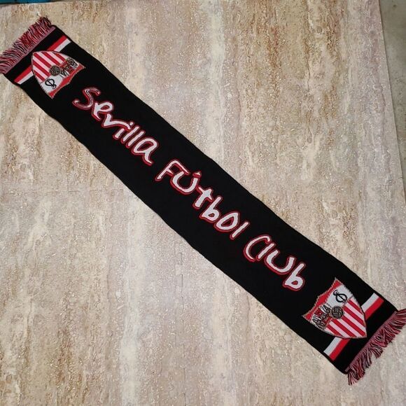 SEVILLE SOCCER ( FUTBOL ) CLUB SCARVE - Picture 1 of 5